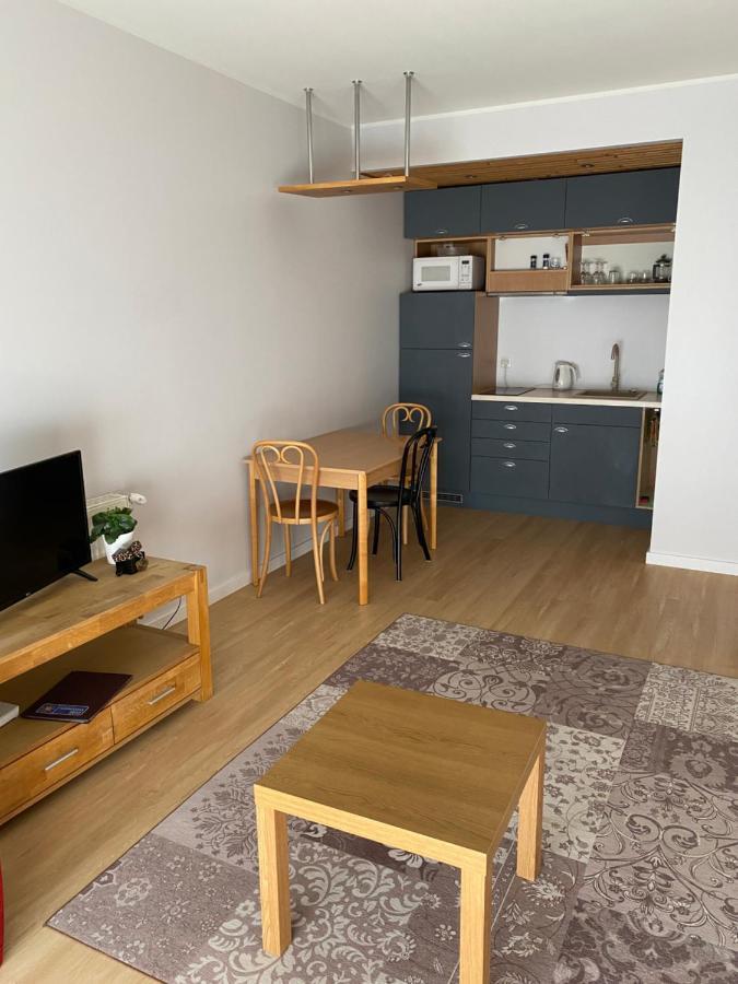 Kuressaare Tallinn Street Apartments Exteriör bild